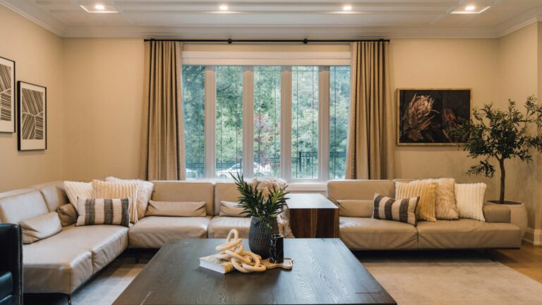 Collection de stores : style et praticité pour la déco intérieure