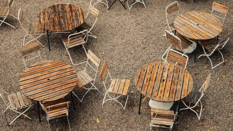 Terrasse en gravier : les principaux inconvénients à connaître