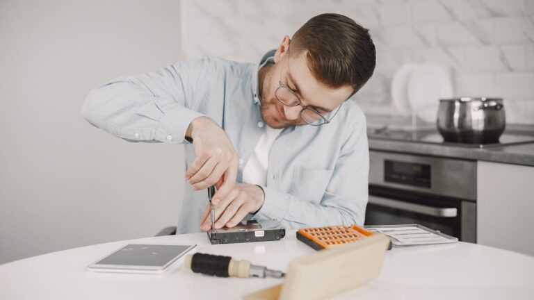 Servitech maison : services, fonctionnement et avantages