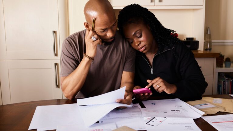 Vente de maison sans agence : prix, démarches et conseils essentiels